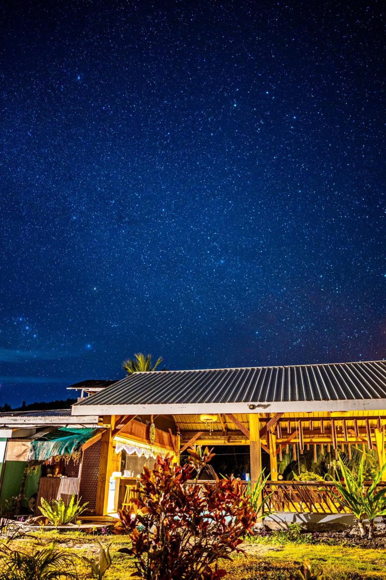 Amihan Beach Hostel San Vicente  Exteriör bild